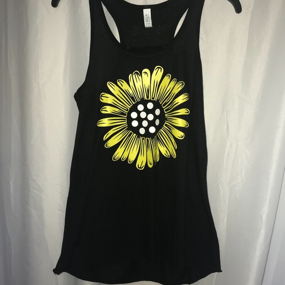 Flowy Racerback Tank HTV/Embellishment NWOT - Picture 1 of 8